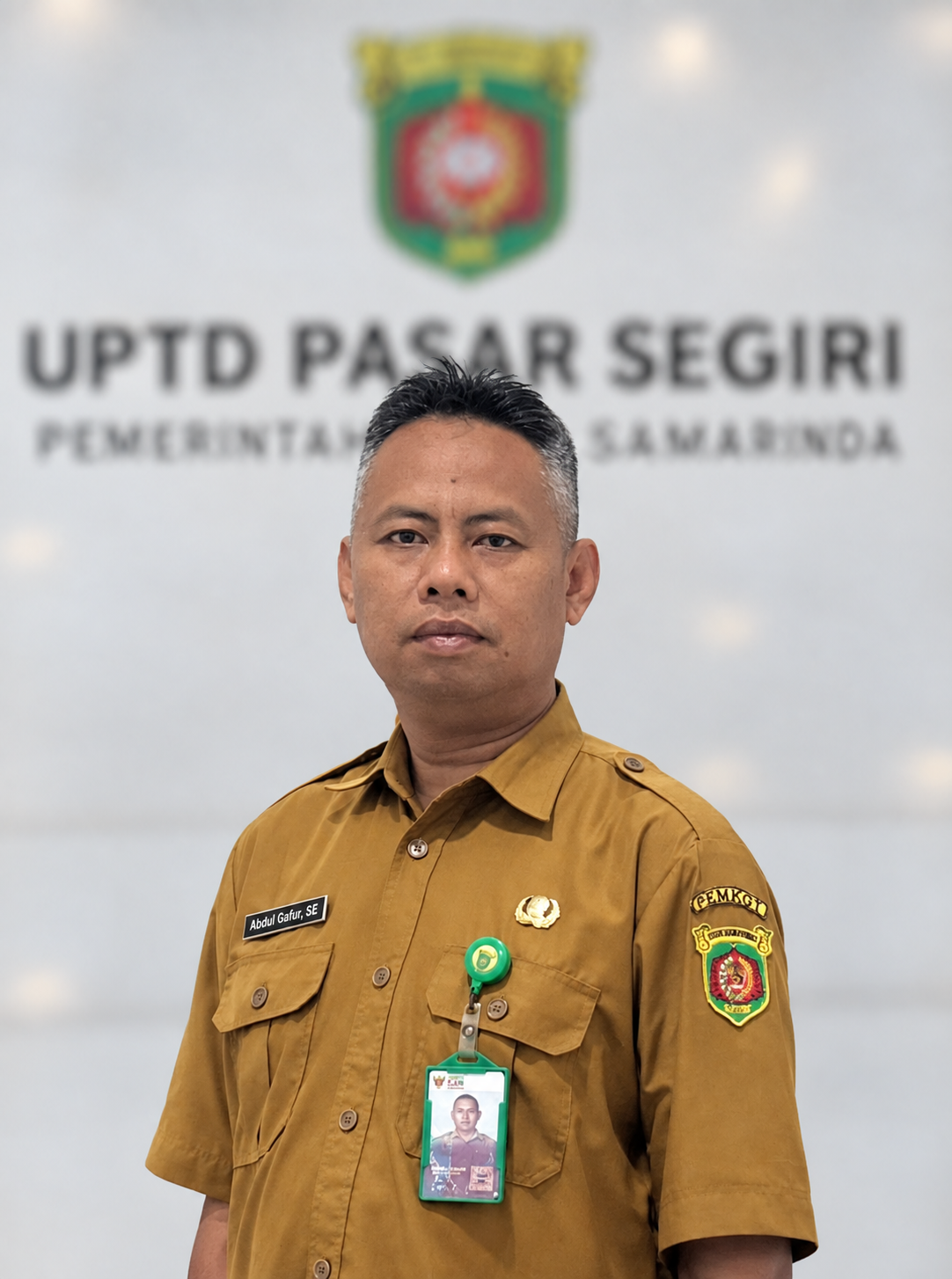 Abdul Gafur, SE